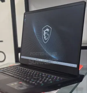 New Laptop MSI Raider GE78 32GB Intel Core I7 SSD 1T
