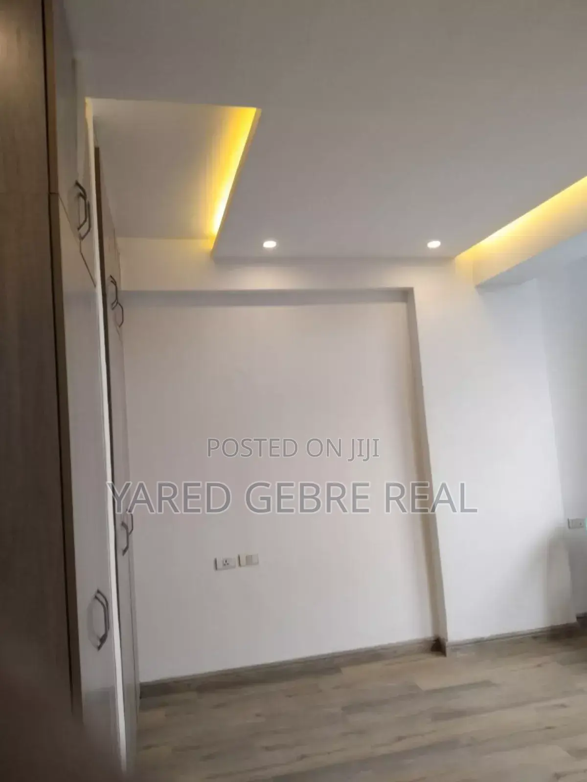 Furnished 3bdrm Apartment in Real Estate, Bole for sale