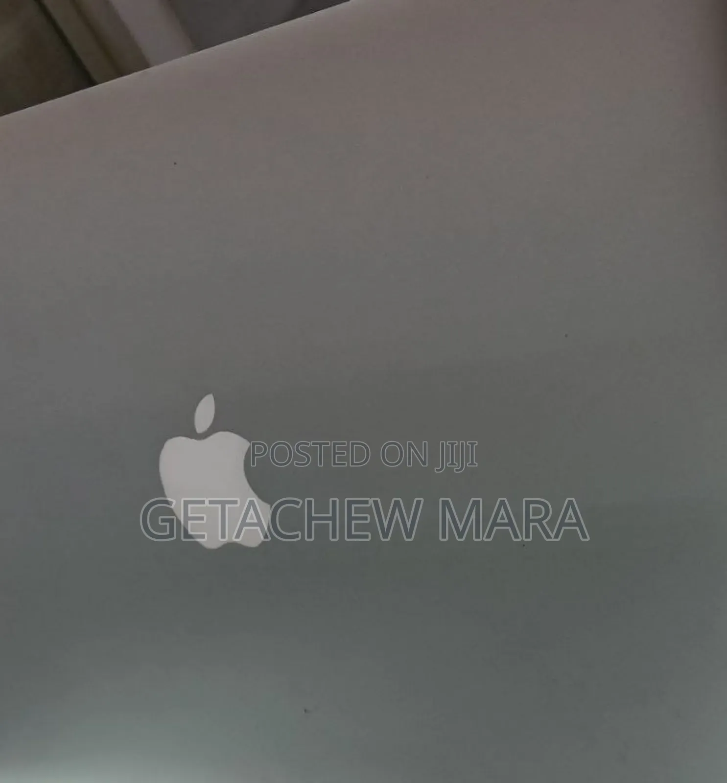 New Laptop Apple MacBook 2015 8GB Intel Core I7 SSD 512GB