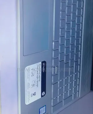 New Laptop HP Pavilion 15 8GB Intel Core I5 HDD 1T