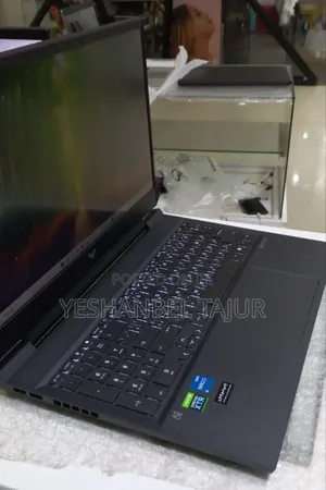 New Laptop HP Victus 15 16GB Intel Core i5 SSD 1T