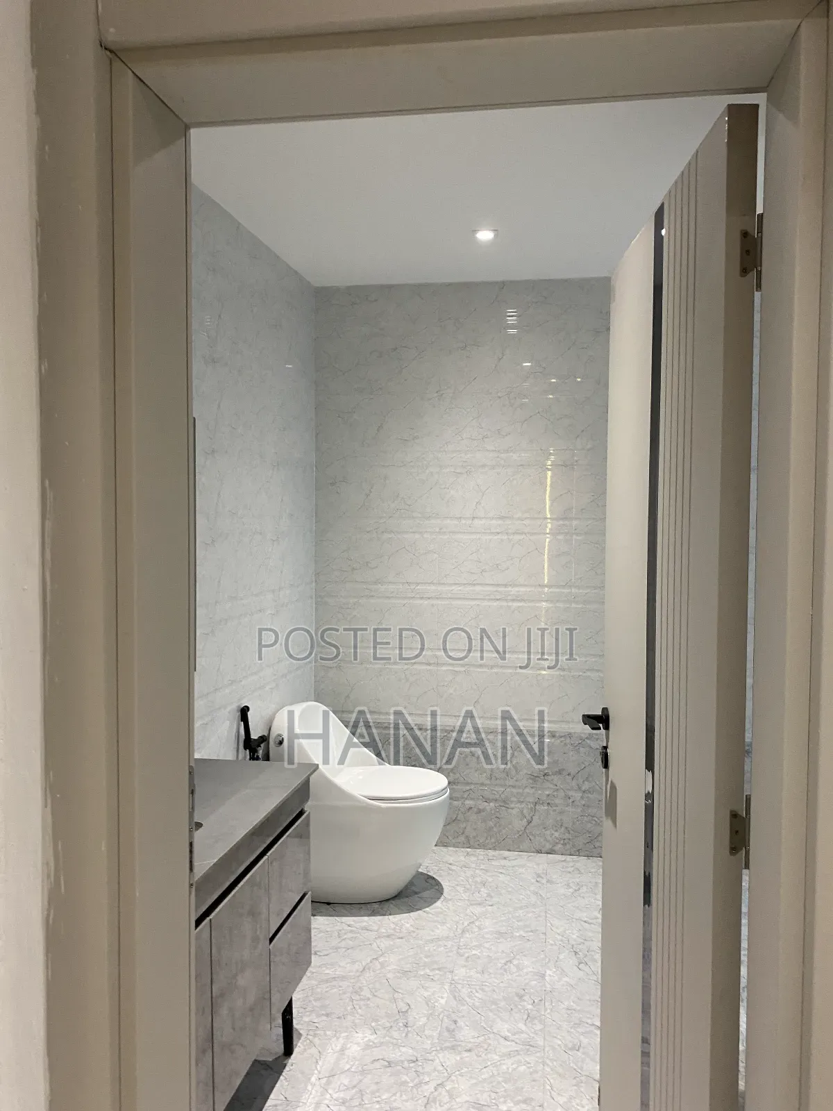 Furnished 2bdrm Apartment in Kenenisa Vt., Yeka for sale