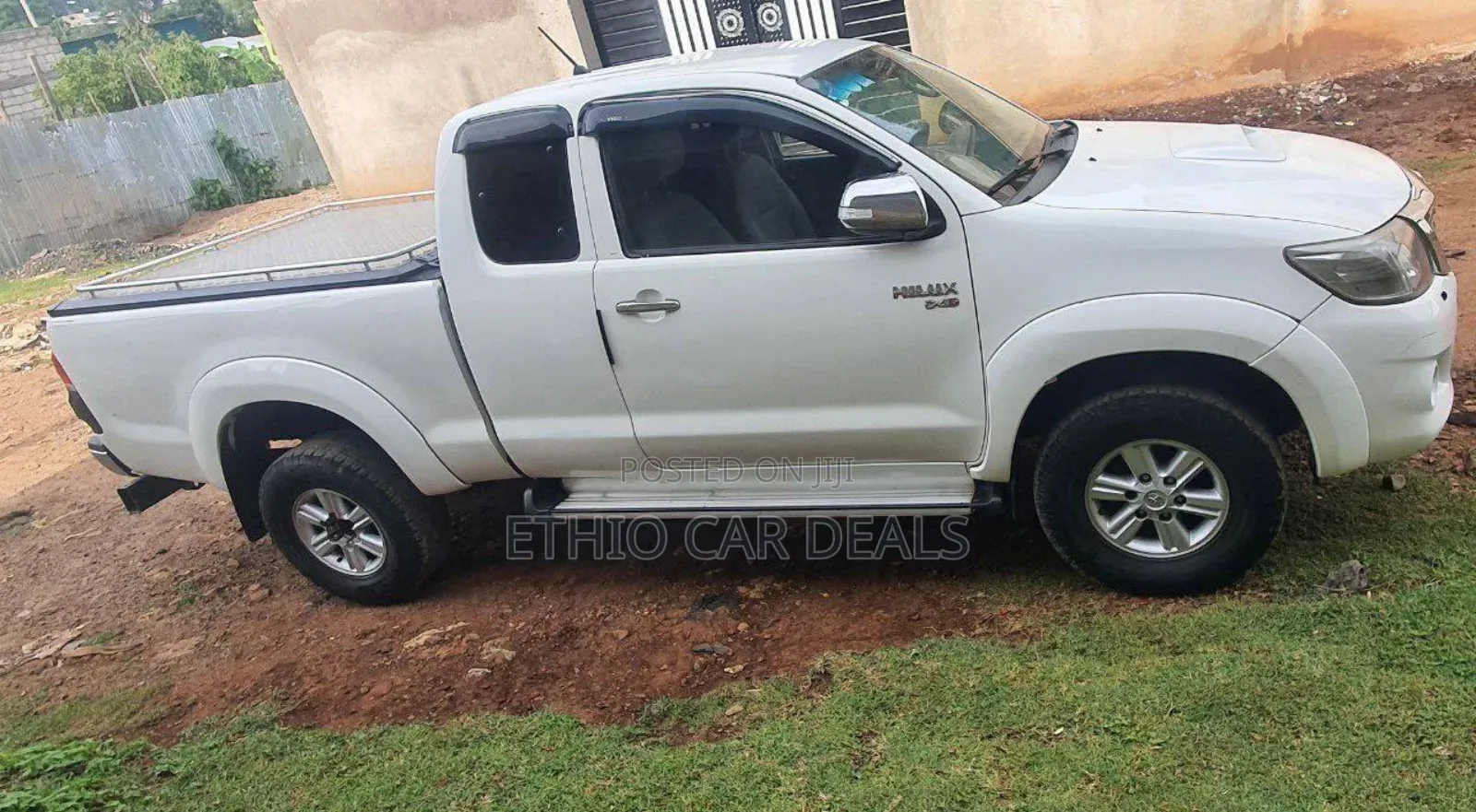 Toyota Hilux 2015 White