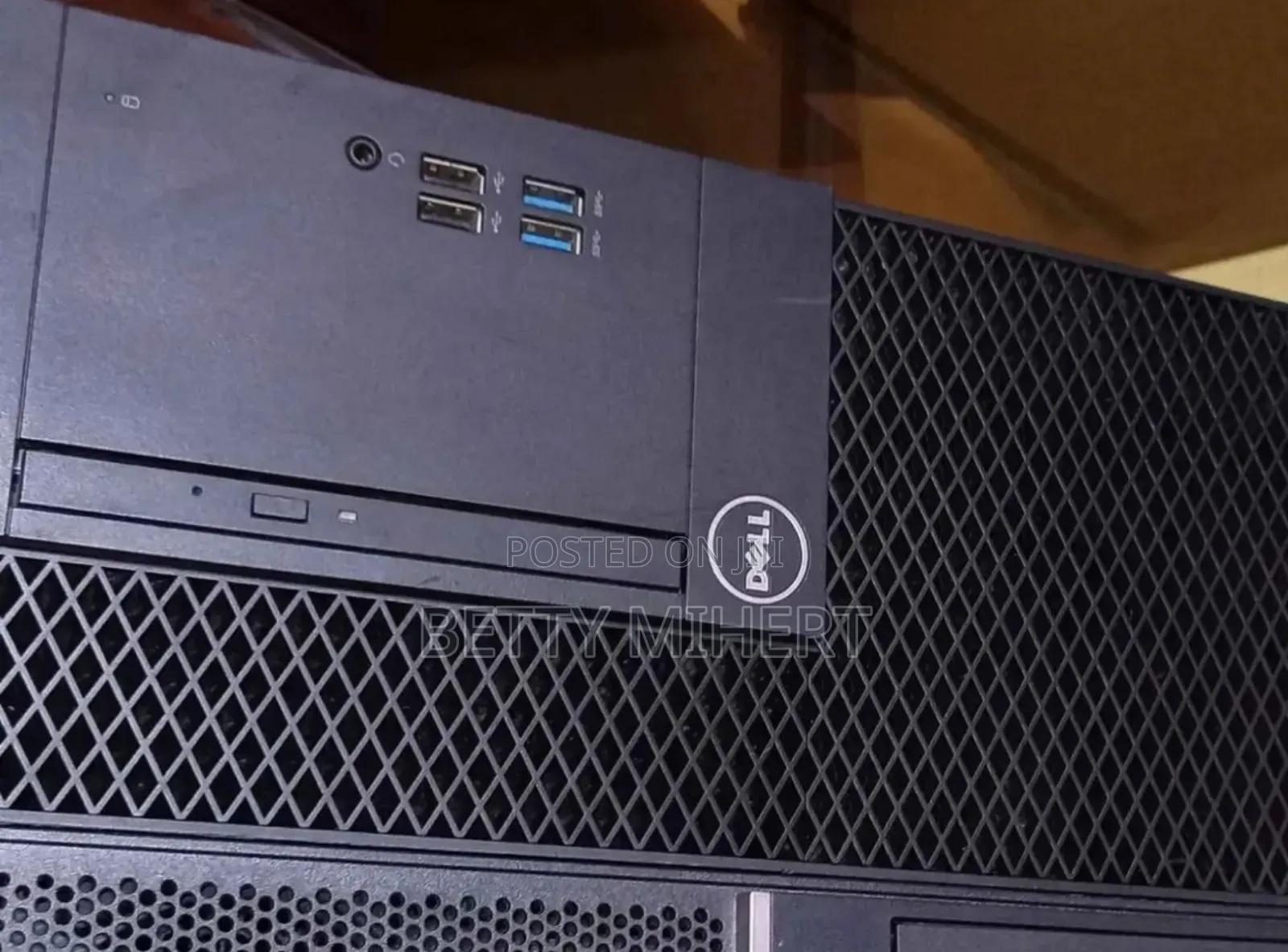 Desktop Computer Dell OptiPlex 3070 8GB Intel Core I5 HDD 1T