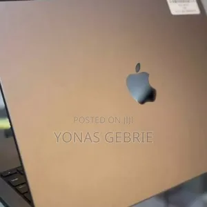 New Laptop Apple MacBook Pro M1 32GB Apple M1 SSD 1T