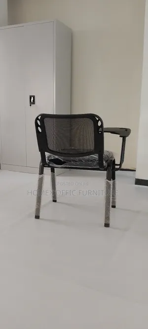 Class Room Chair