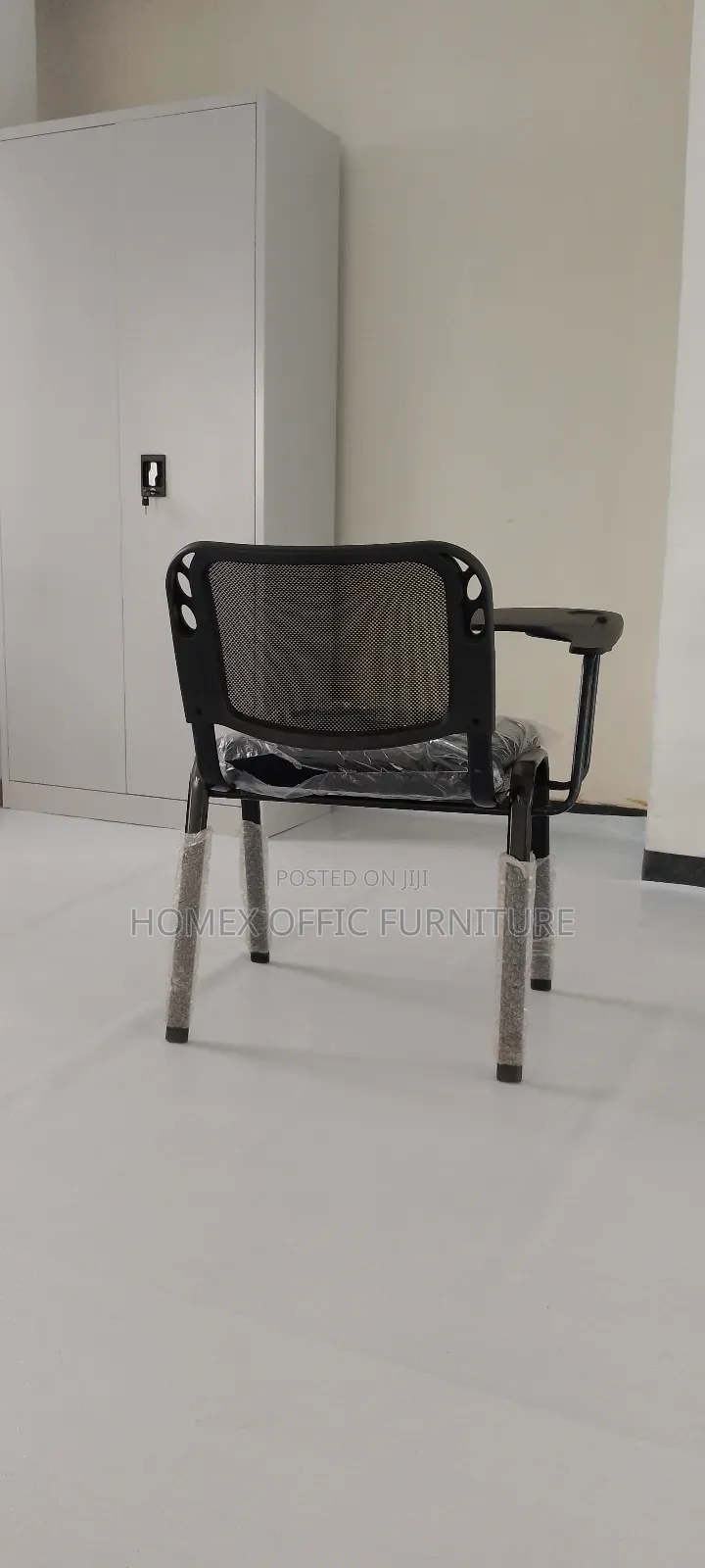 Class Room Chair