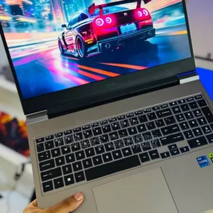 New Laptop HP Omen 16 16GB Intel Core I7 SSD 1T