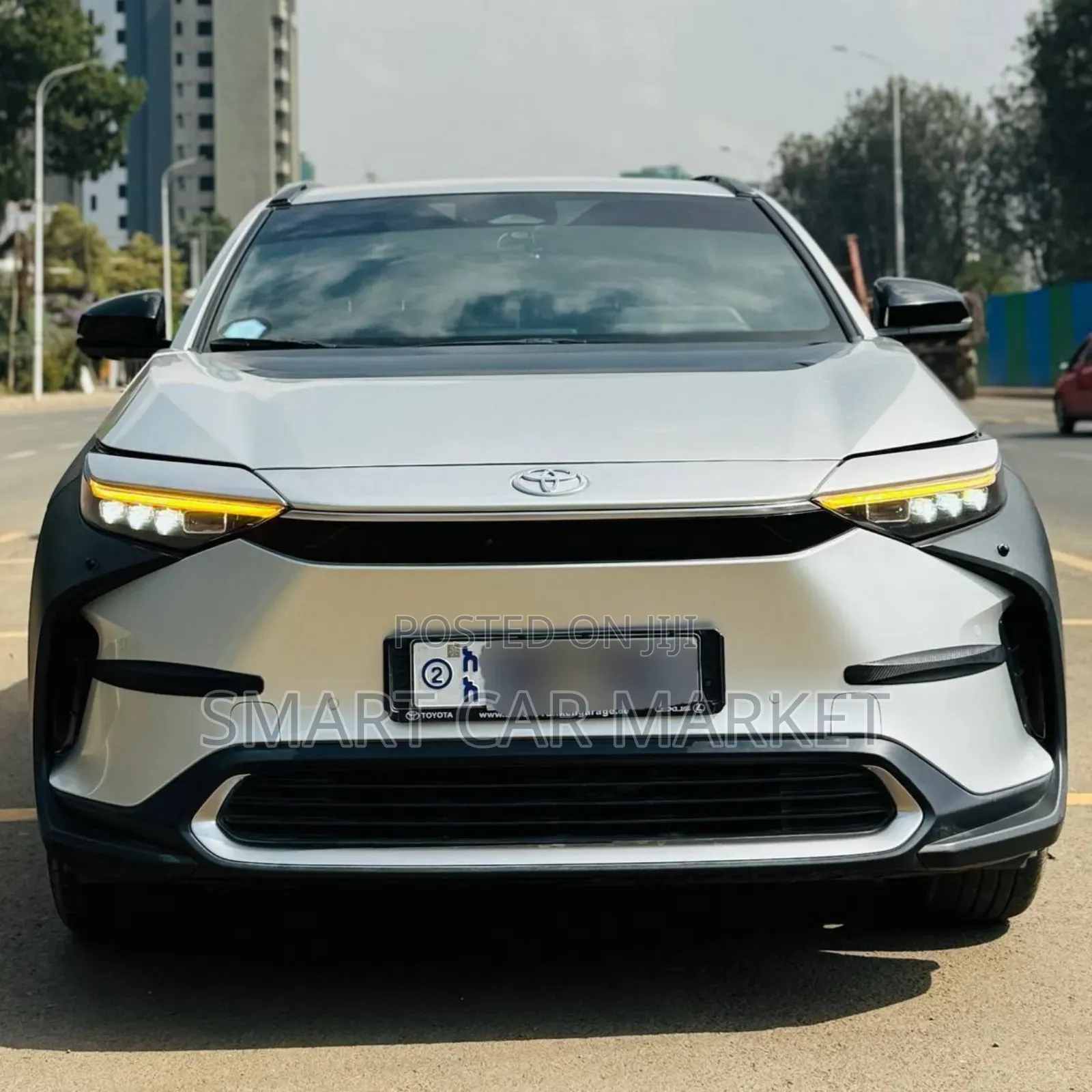 Toyota bZ4X 2023 Gold