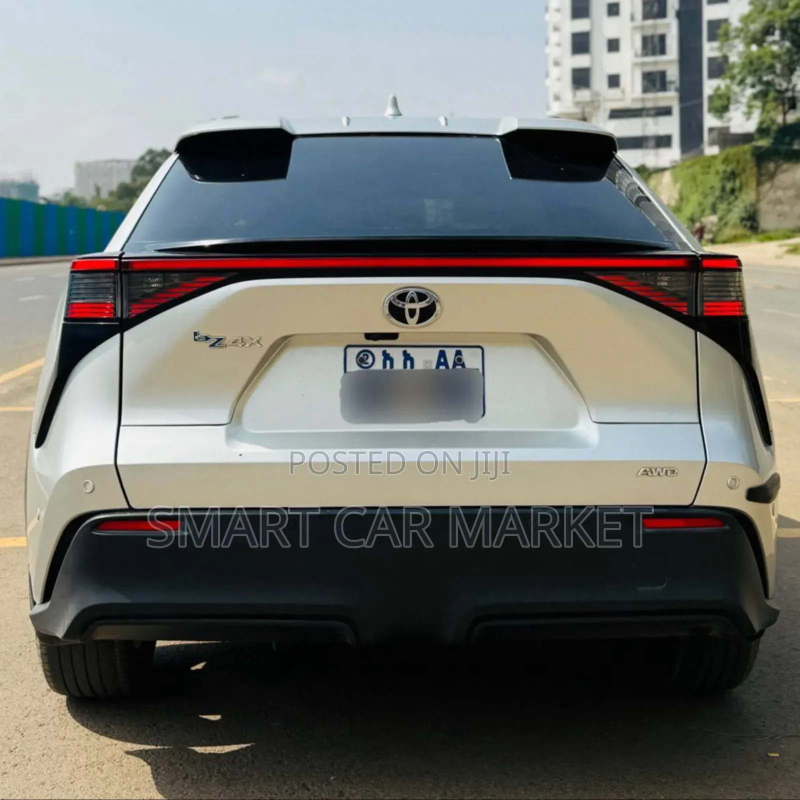 Toyota bZ4X 2023 Gold