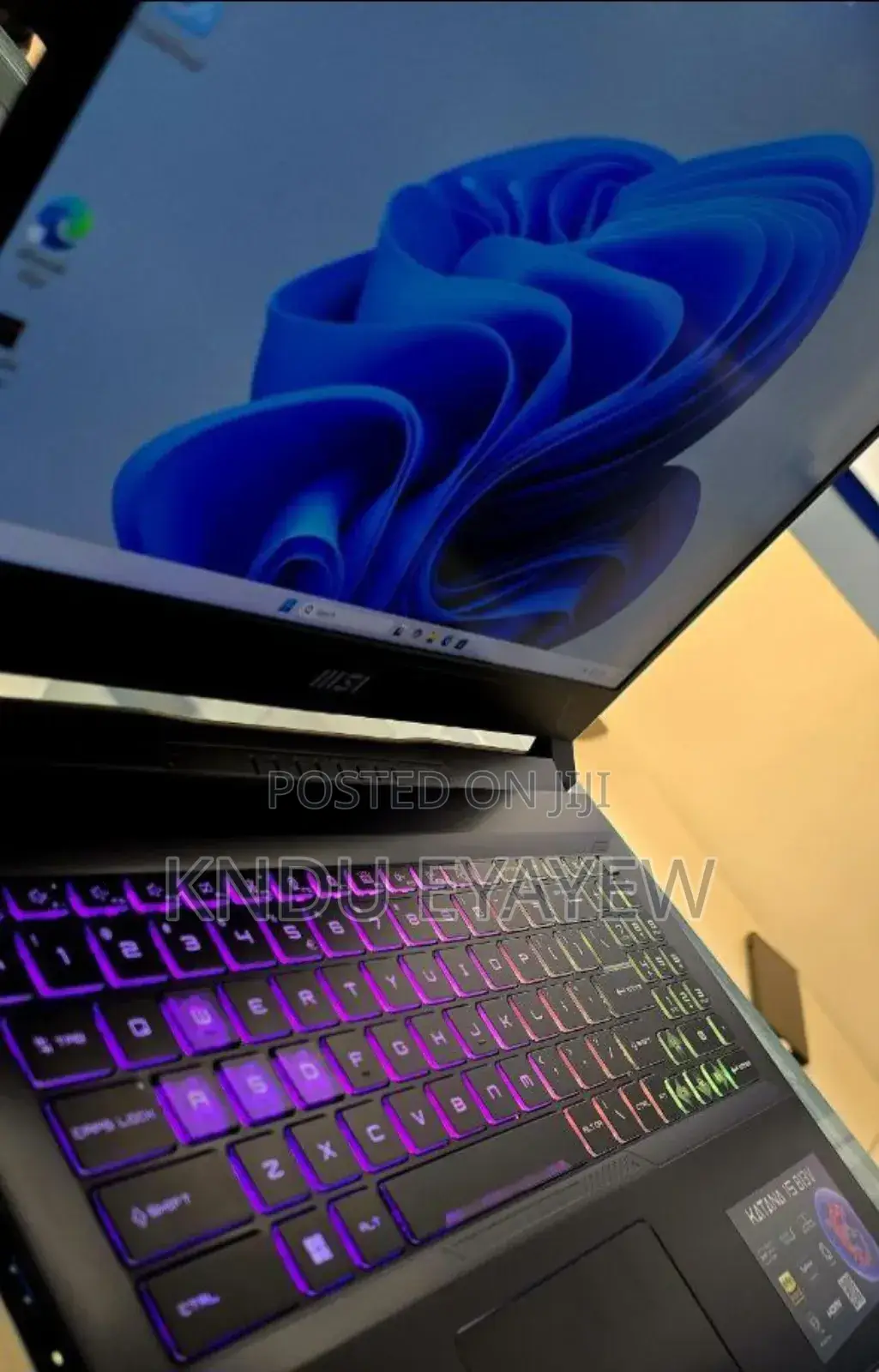 New Laptop MSI Katana 15 16GB Intel Core I7 SSD 512GB