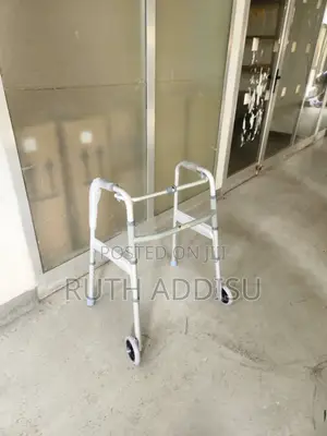 Photo - Walker殲我new Medical Walker疑問walker Foldable Walker盎我walker