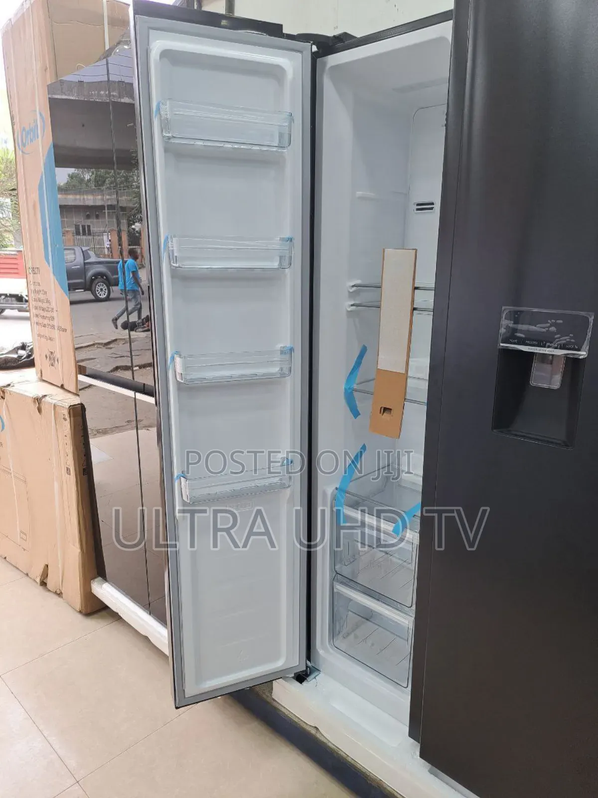 Orbit Refrigerator 640l
