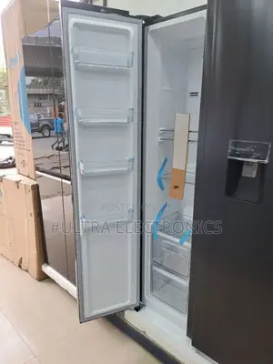 Orbit Refrigerator 640l