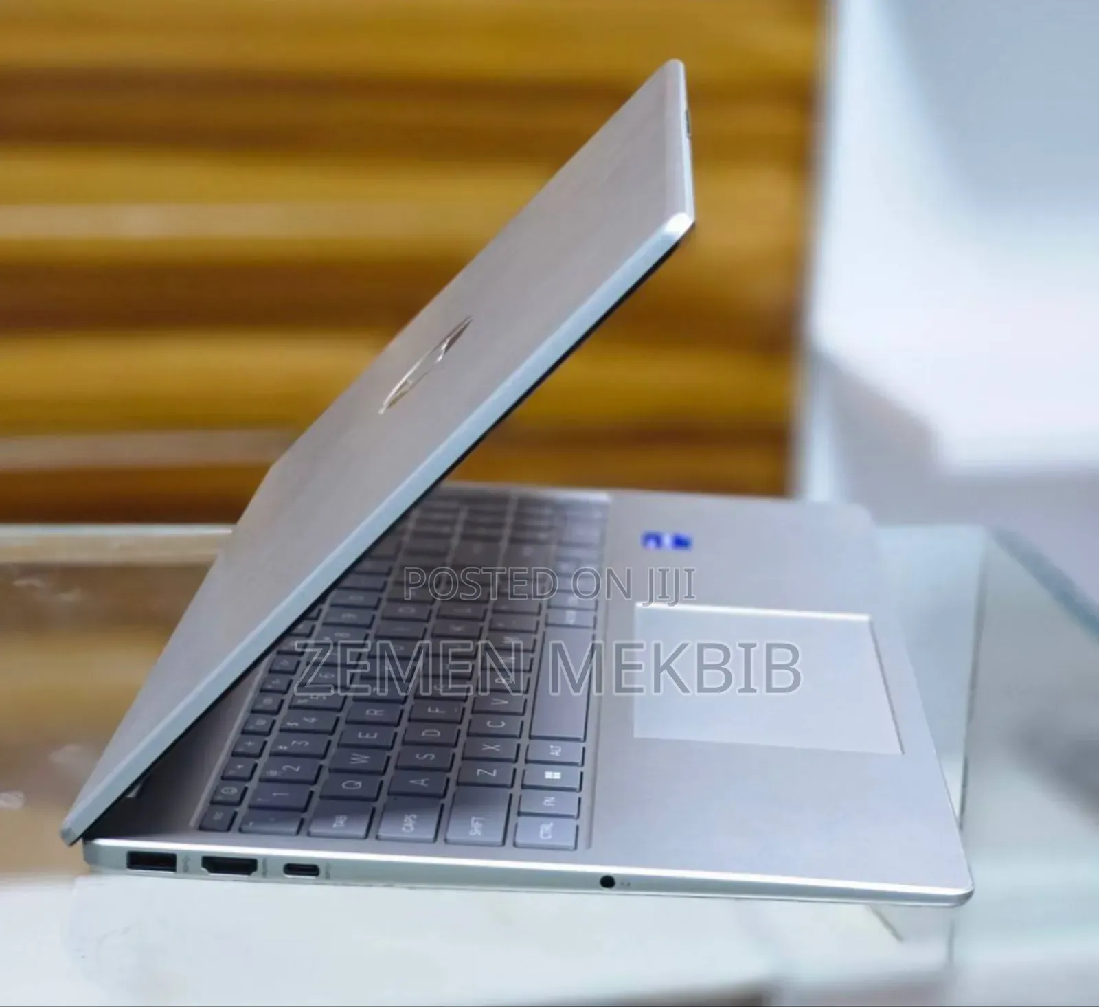 New Laptop HP Stream Notebook 16GB Intel Core I7 SSD 1T