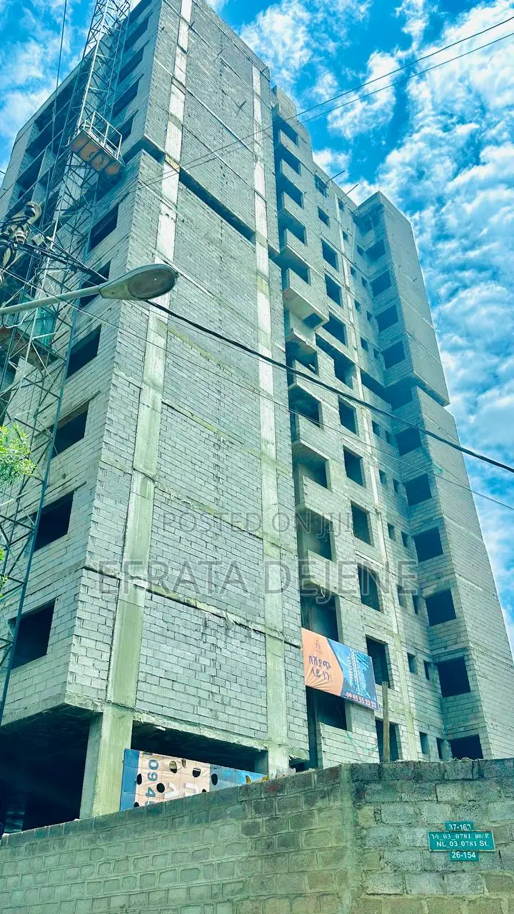 2bdrm Apartment in መካኒሳ አቦ አደባባይ, Bole for sale