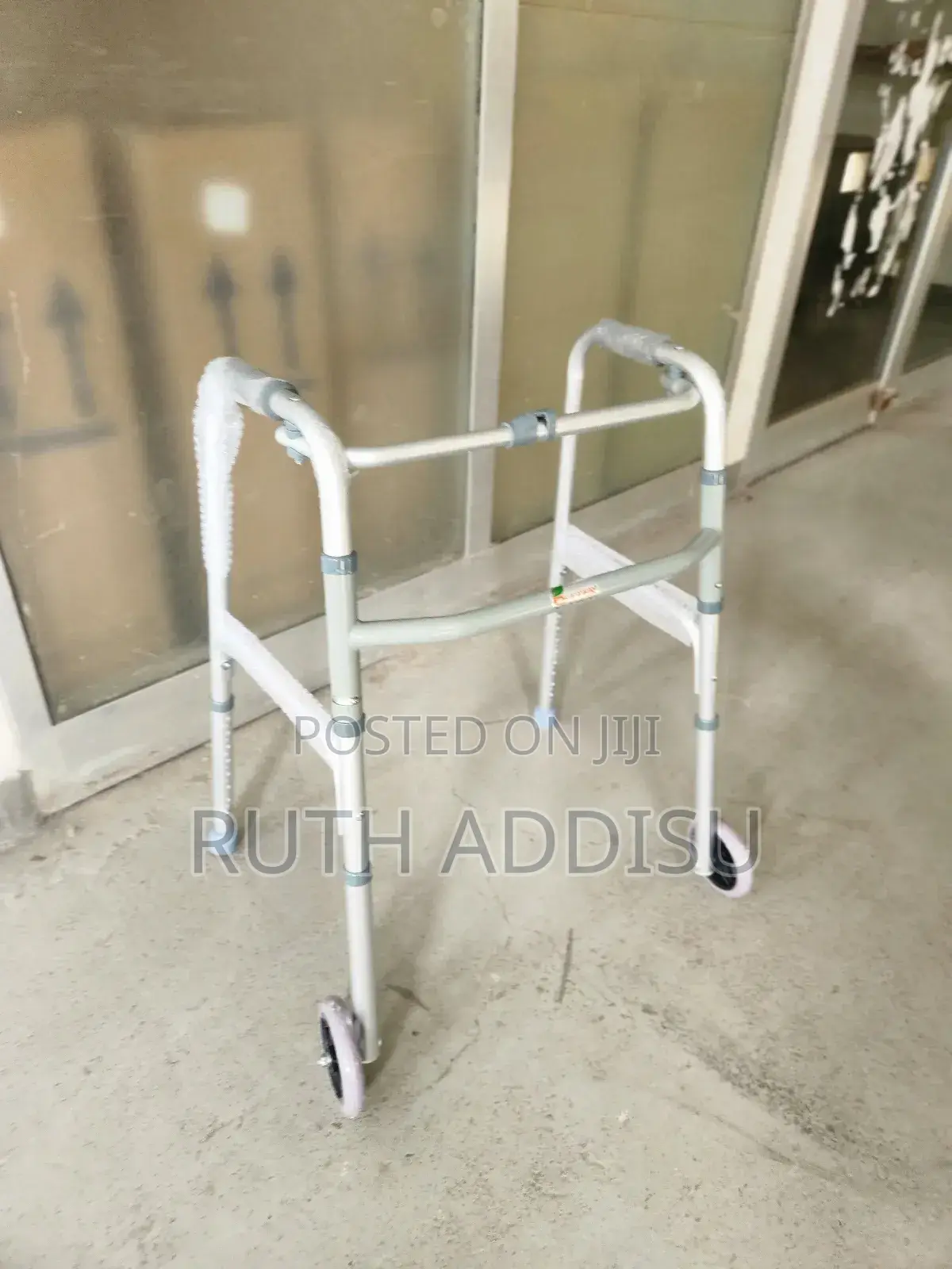 Medical Walker可是walking Frame Walker袸了walker疑似medical Walker