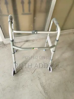 Photo - Walker袸前walker袴我medical Walker袸你almunium Walker怏我medical