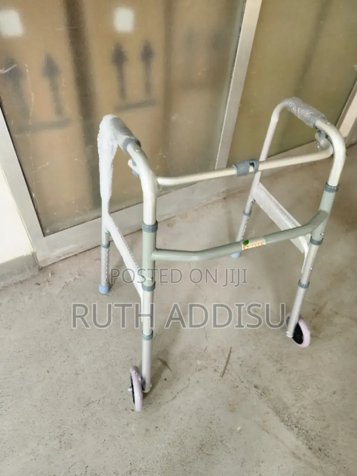 Walker鴦我brand New Foldable Walker恢恢medical Walking Aid New