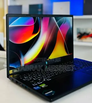 New Laptop Acer 16GB Intel Core I7 SSD 1T