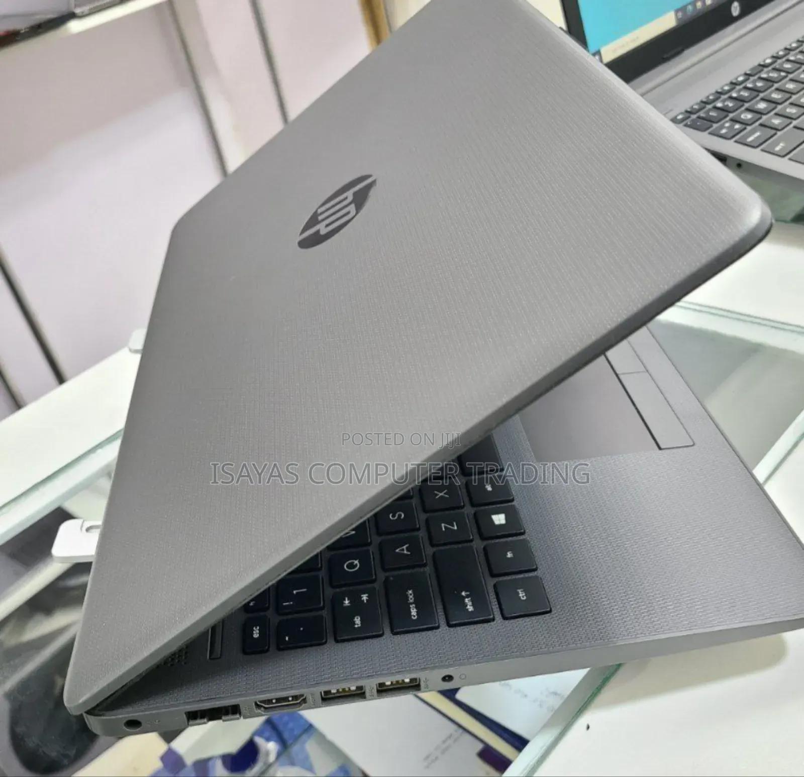 New Laptop HP Stream Notebook 4GB Intel Core I3 HDD 1T