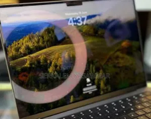 New Laptop Apple MacBook Pro 32GB Apple M1 SSD 1T