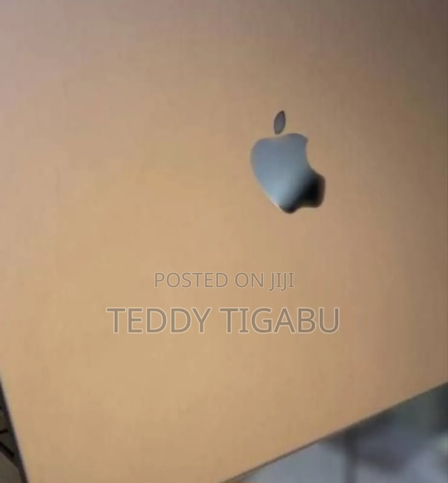 New Laptop Apple MacBook Pro 32GB Apple M1 SSD 1T