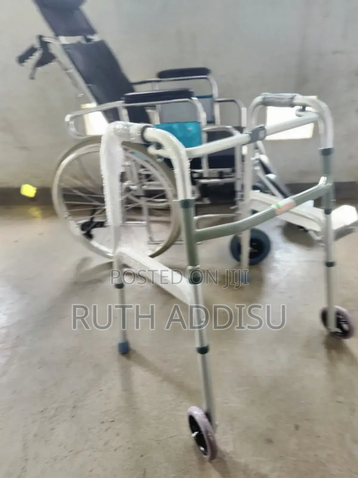 Walker袸了medical Almunium Walker型號walker Foldable鴦了walker