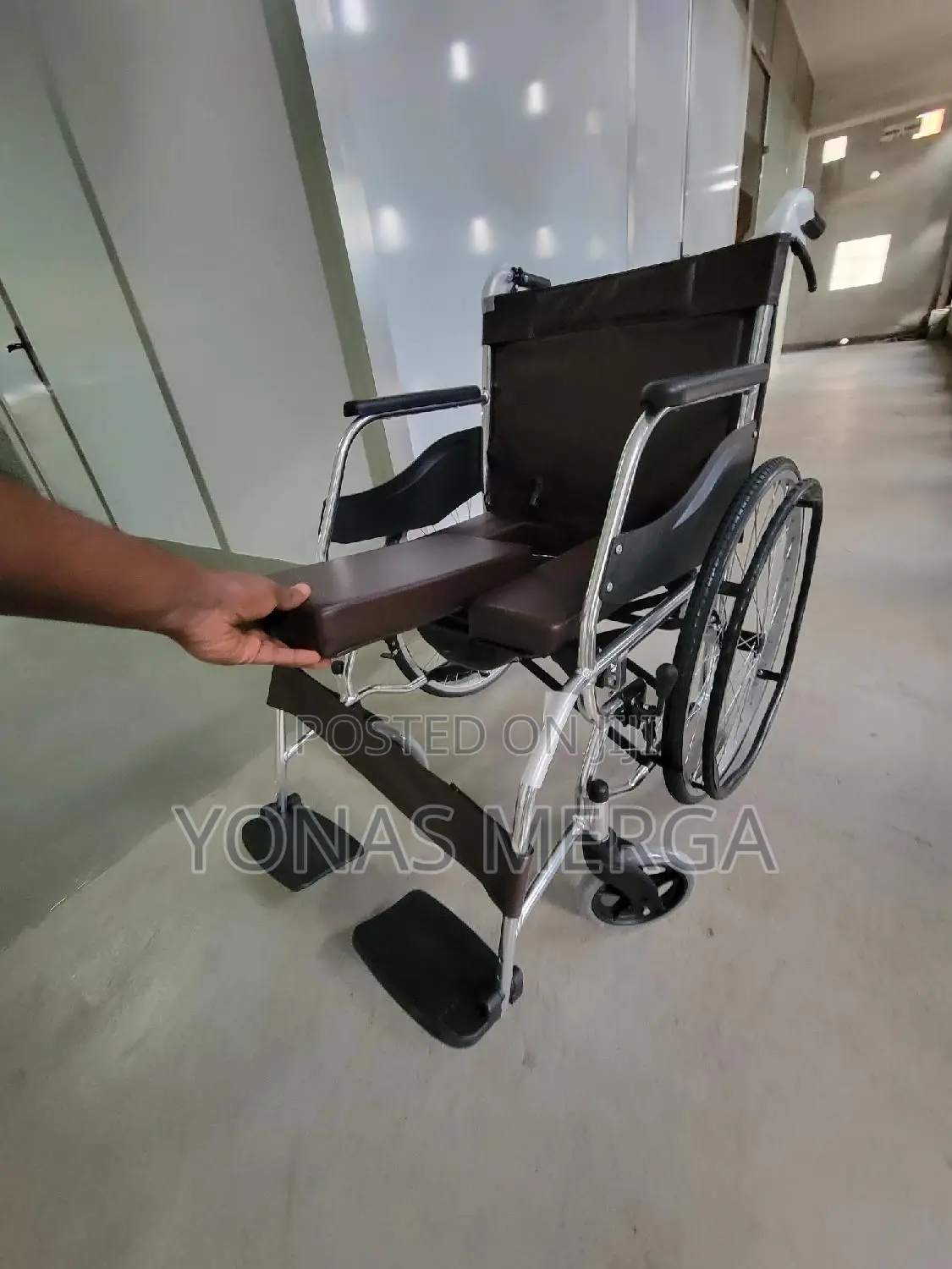 2in1 Wheelchair茲上transpot Toileting Wheelchair回想wheelchair
