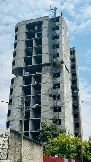 2bdrm Apartment In The View Realstate, Addis Ketema For Sale