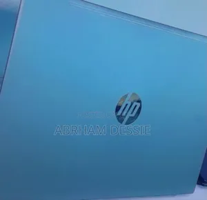 New Laptop HP 8GB Intel Core I5 SSD 1T