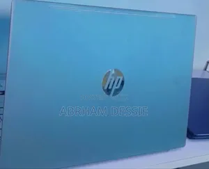New Laptop HP 8GB Intel Core I5 SSD 1T