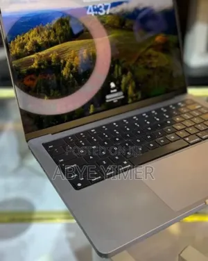 New Laptop Apple MacBook Pro M1 32GB Intel Core M SSD 1T