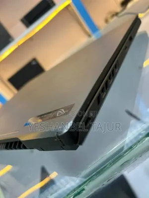 New Laptop Asus ROG Zephyrus G15 16GB AMD Ryzen 9 SSD 1T