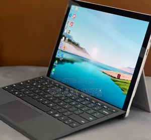 New Laptop Microsoft Surface 8GB Intel Core I5 SSD 256GB