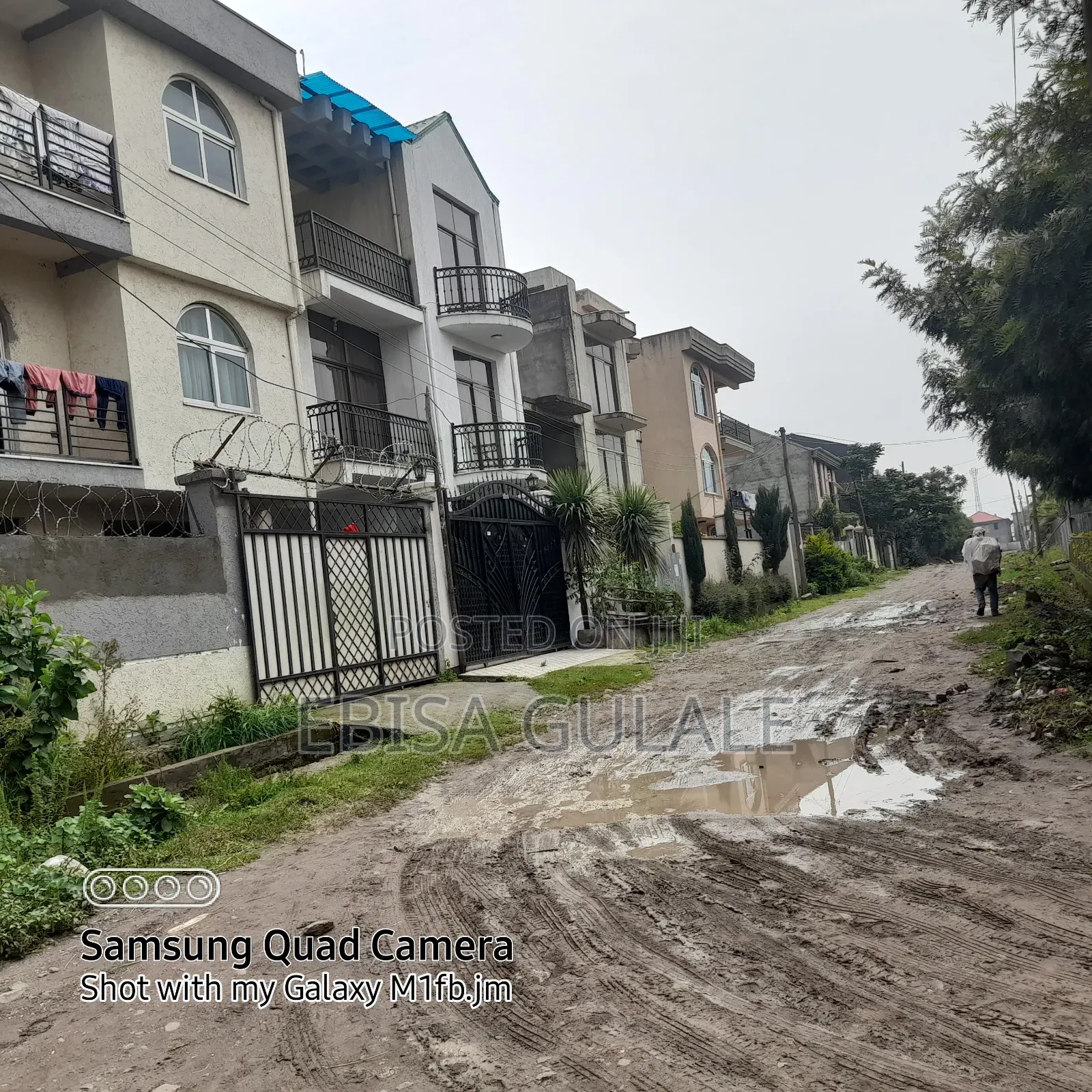 3bdrm Farm House in Oromia-Finfinne for sale