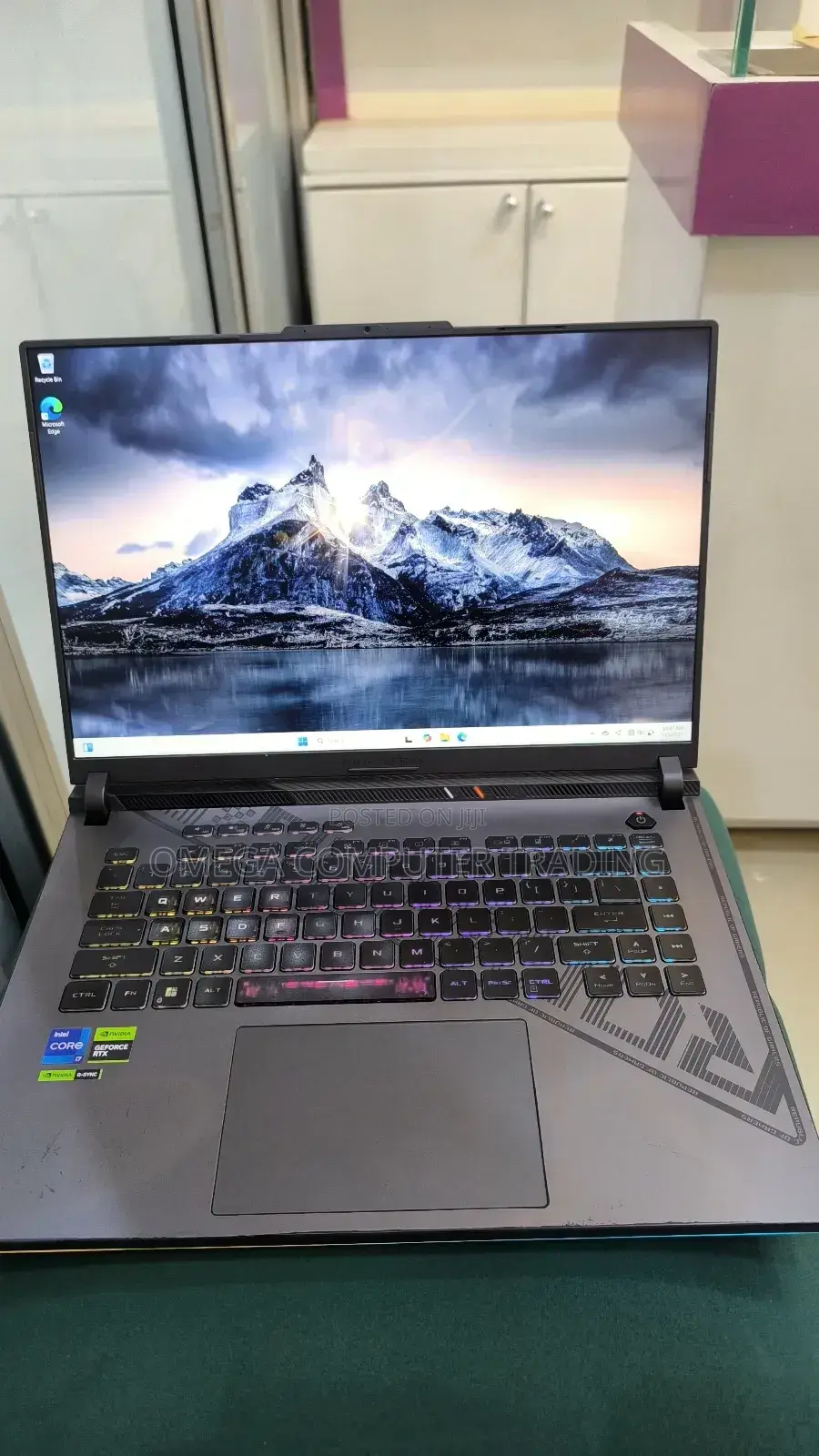 New Laptop Asus ROG Strix G16 G614 16GB Intel Core i7 SSD 1T