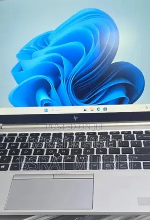 New Laptop HP EliteBook 840 G8 16GB Intel Core i7 SSD 512GB