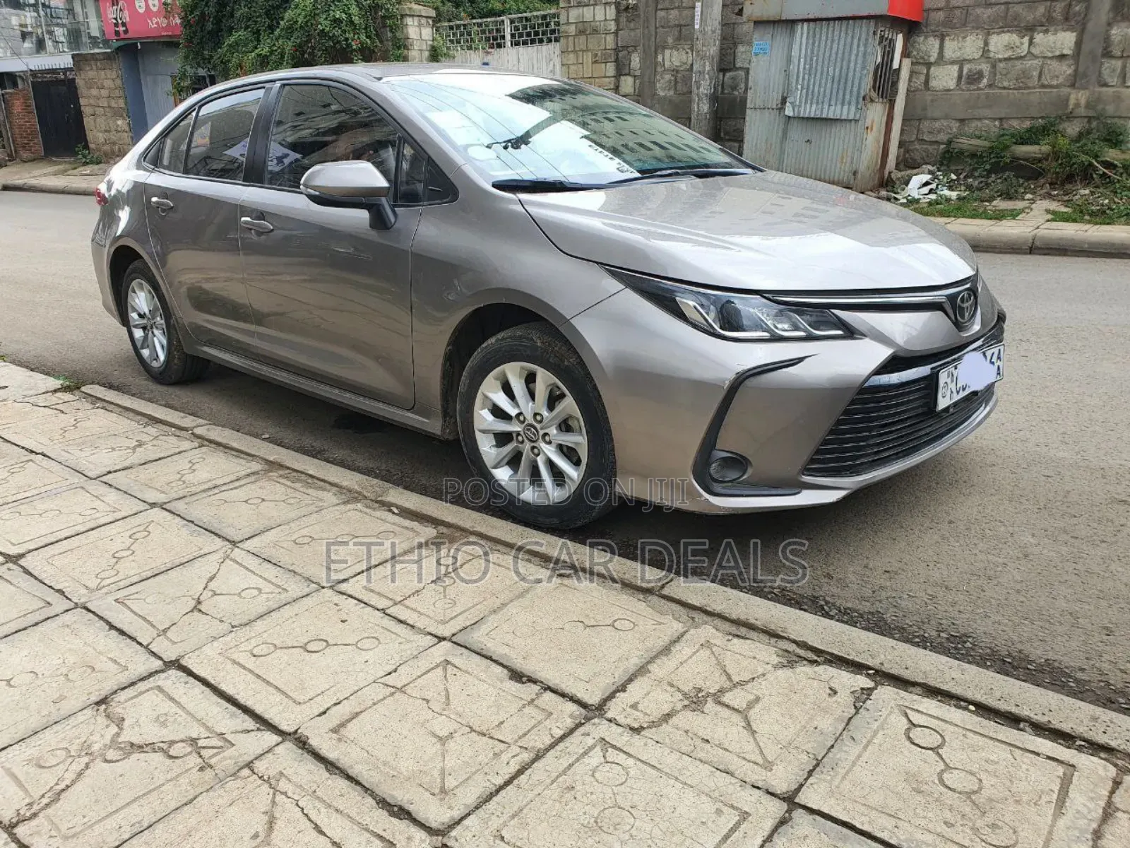 Toyota Corolla 2022 Silver