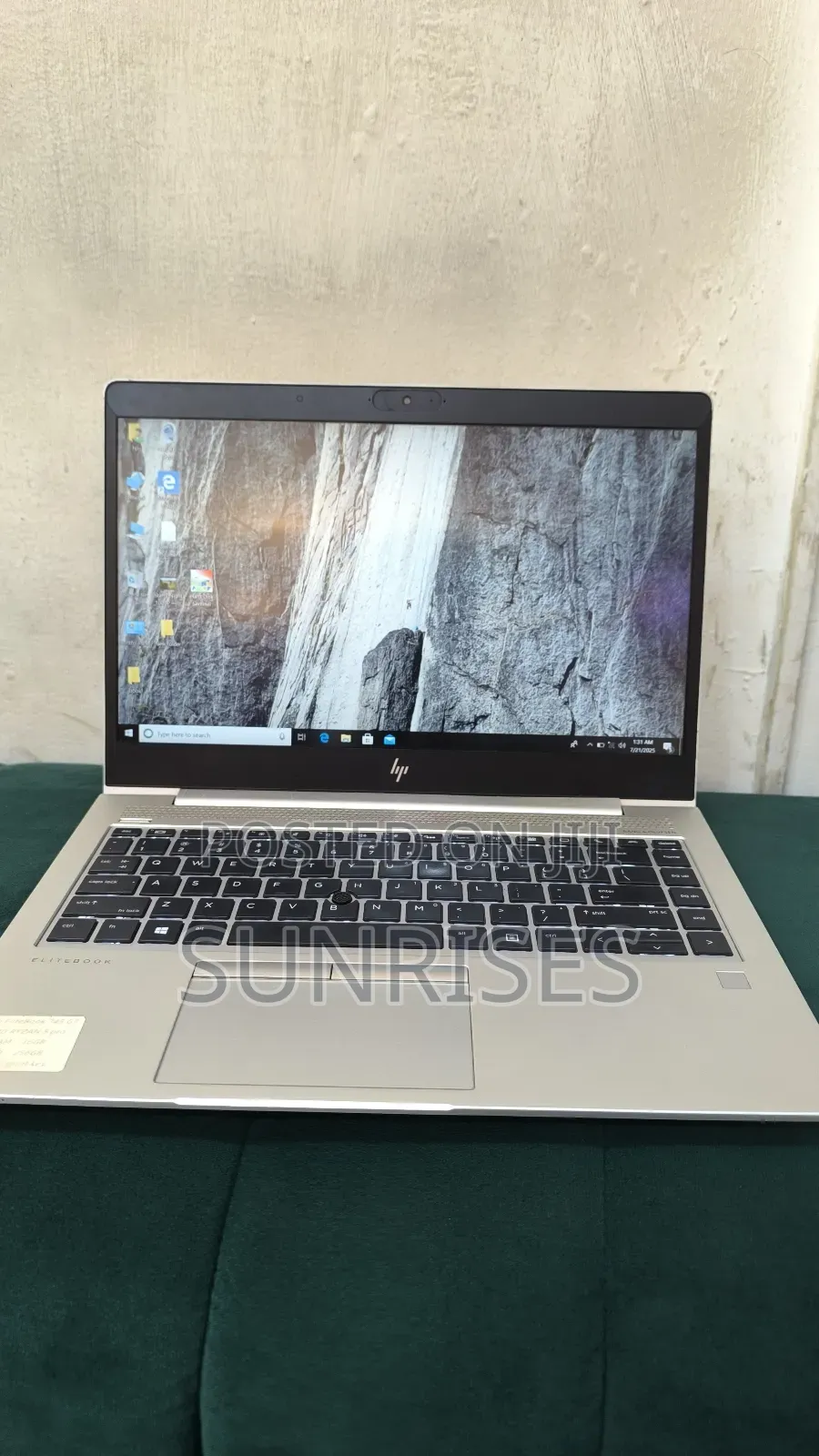 New Laptop HP EliteBook 840 8GB AMD Ryzen 5 SSD 256GB
