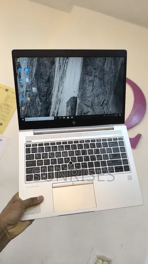 New Laptop HP EliteBook 840 8GB AMD Ryzen 5 SSD 256GB