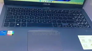 New Laptop Asus 8GB Intel Core I5 SSD 512GB