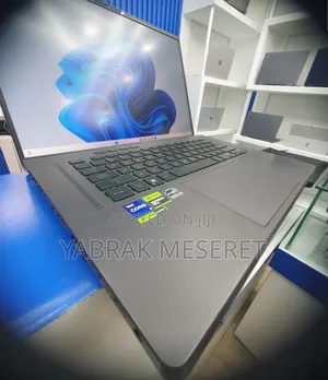 New Laptop Asus 16GB Intel Core I9 SSD 1T