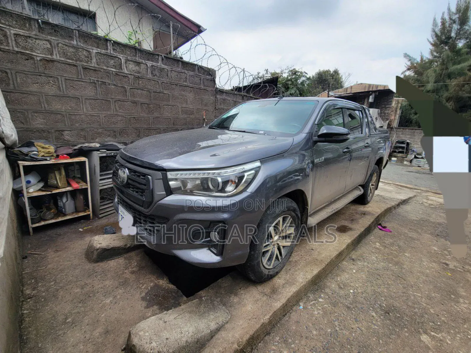 Toyota Hilux 2020 Gray