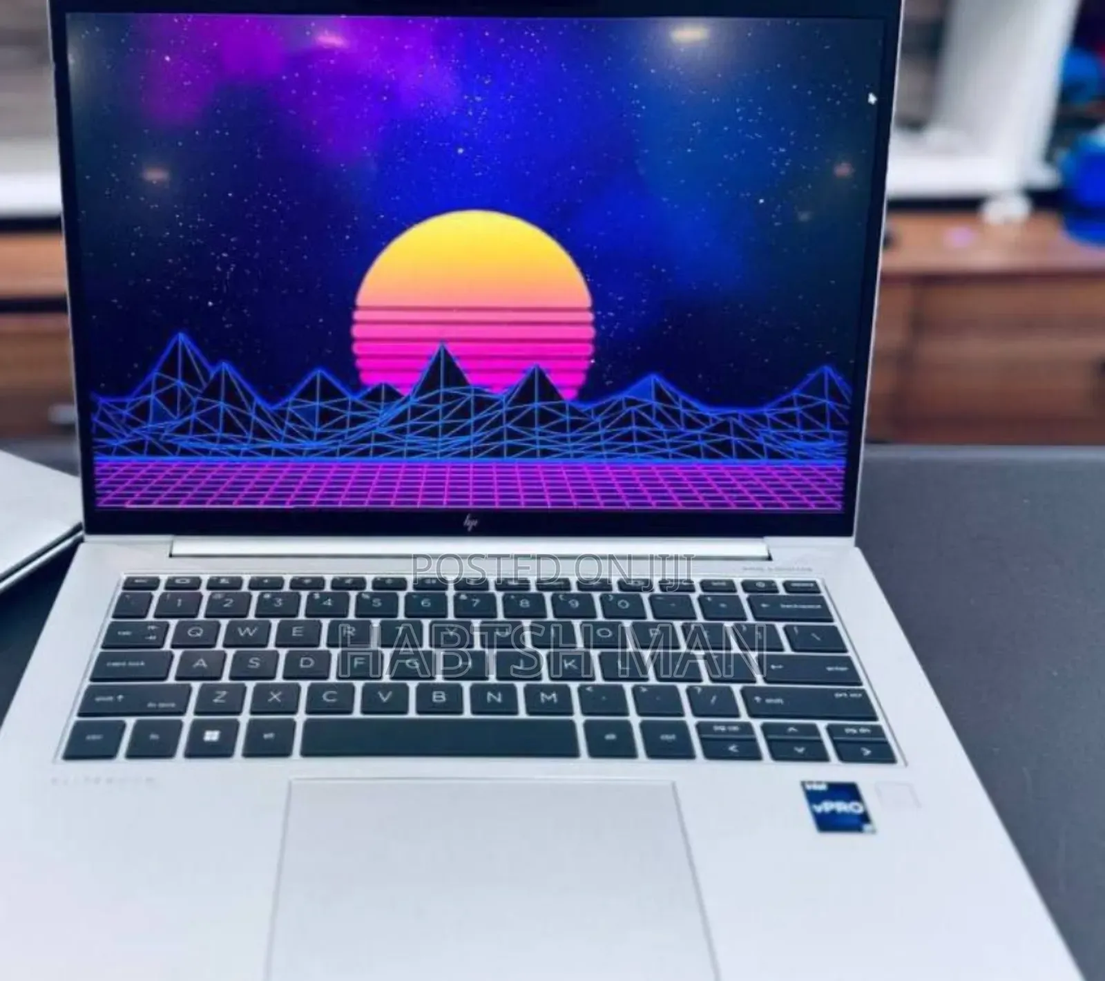 New Laptop HP EliteBook 840 G9 16GB Intel Core i7 SSD 512GB