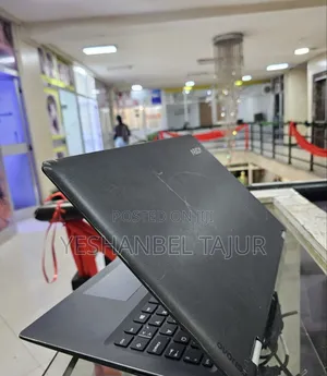 Photo - New Laptop Lenovo Yoga 11e 8GB Intel Core I7 SSD 256GB