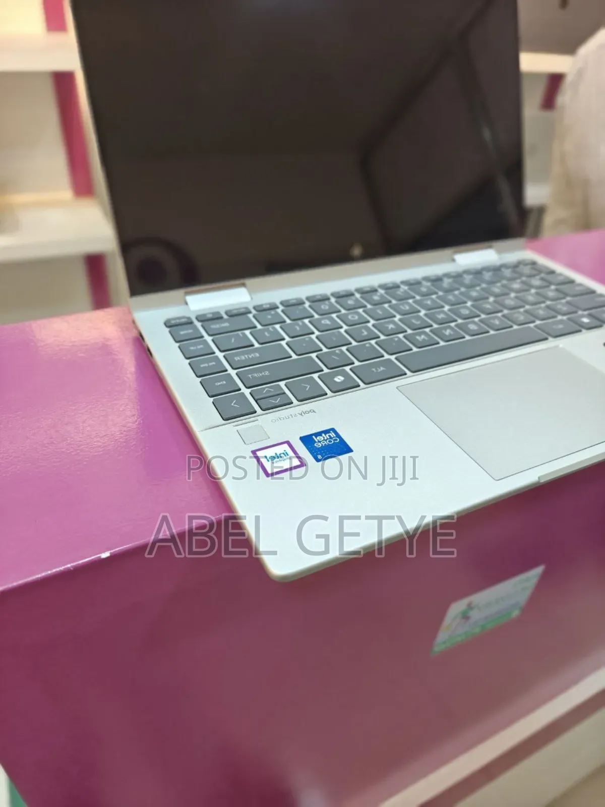 New Laptop HP Envy X360 8GB Intel Core I5 SSD 512GB