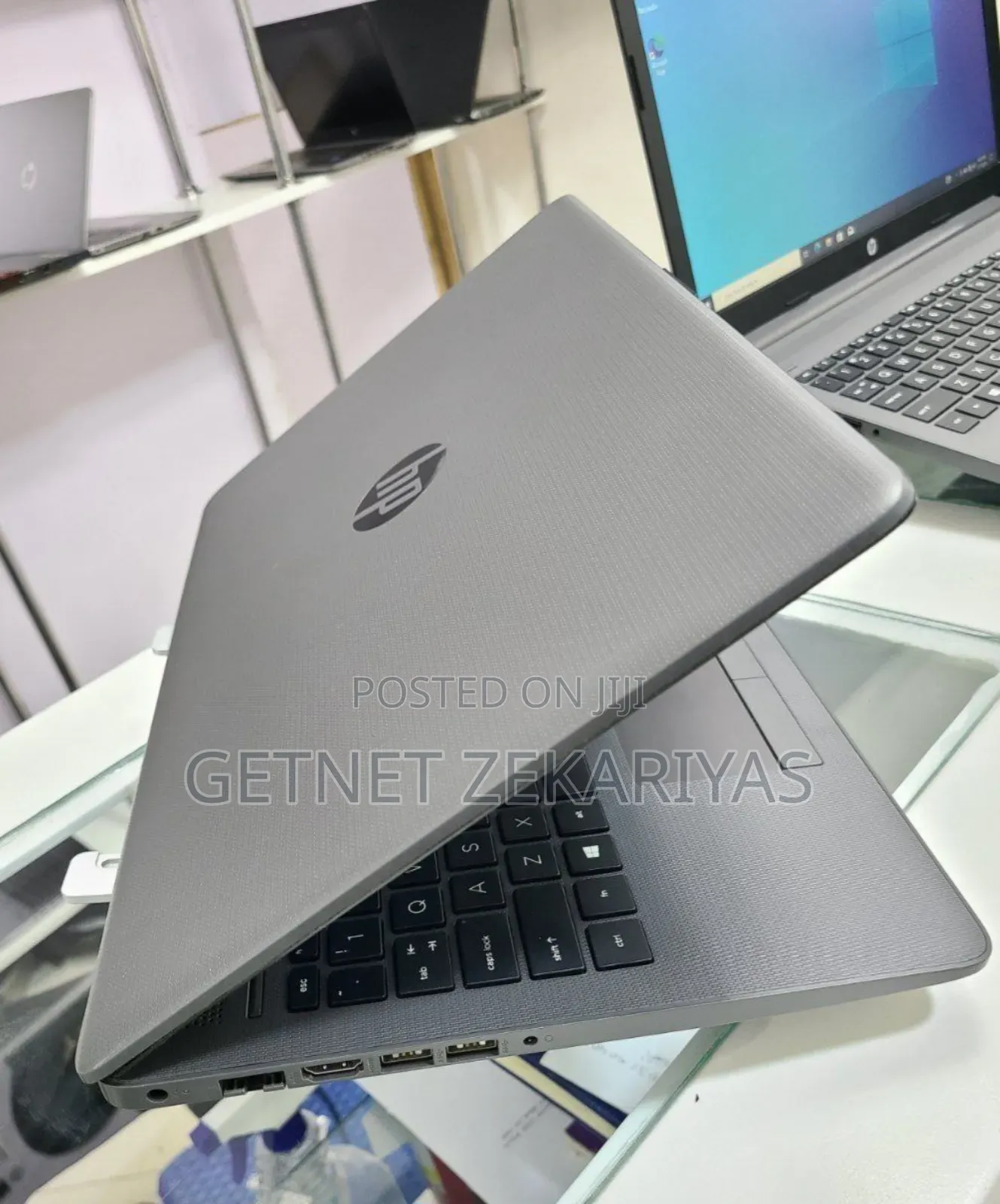 New Laptop HP Stream Notebook 4GB Intel Core I3 HDD 1T