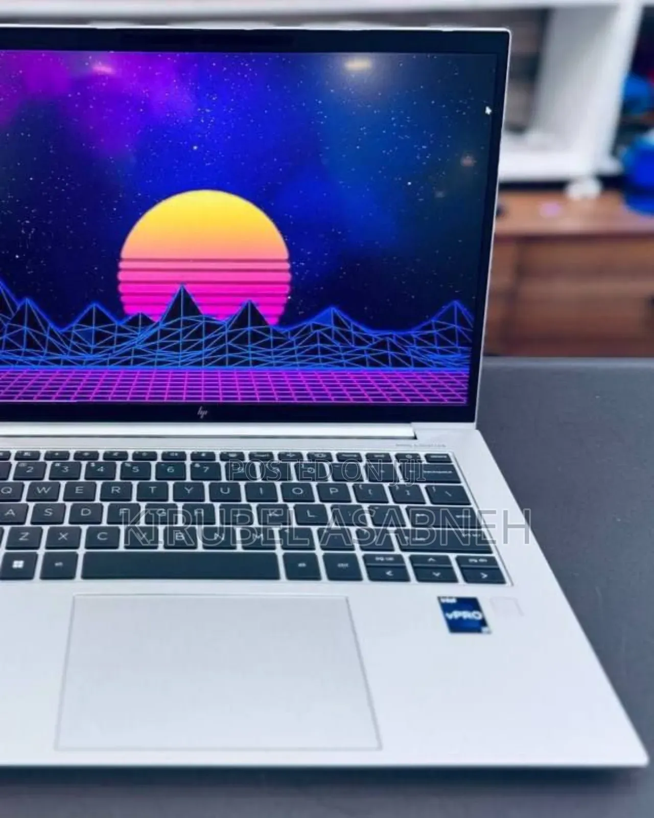 New Laptop HP EliteBook 860 G10 16GB Intel Core I7 SSD 512GB