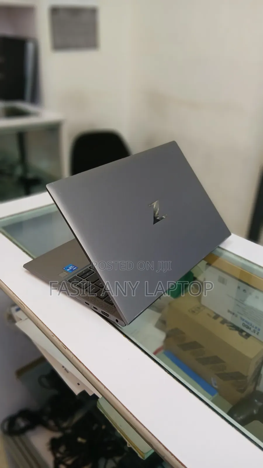 New Laptop HP ZBook 14 16GB Intel Core I7 SSD 512GB